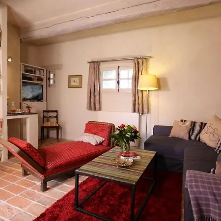 Des Amis Domaine De Mas Caron Holiday home *